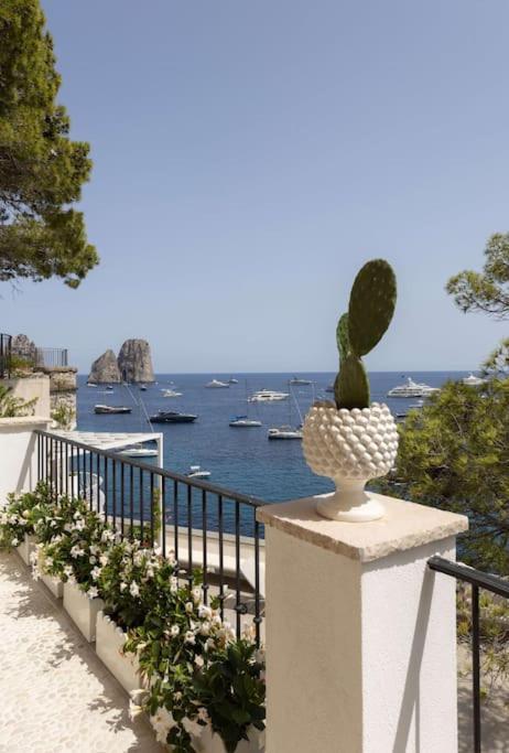 Vila Exceptionnel Pieds Dans L'Eau Capri Exteriér fotografie